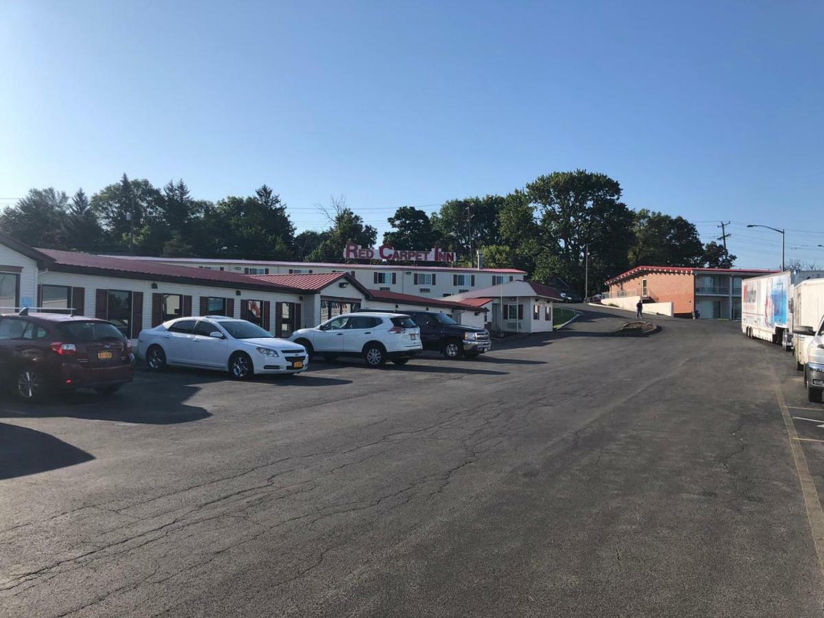 North Syracuse Red Carpet Inn Syracuse Airport מראה חיצוני תמונה